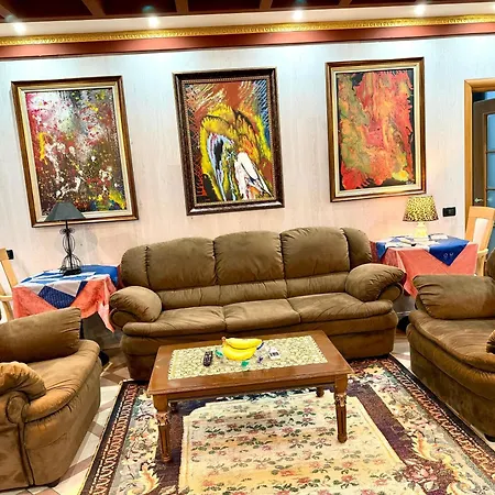 Gallery & Art Center Lejlighed