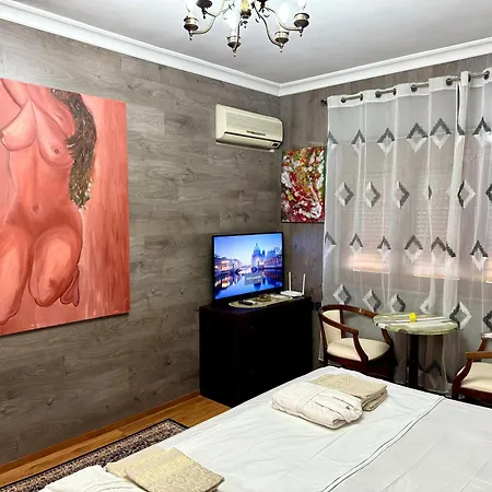 Lejlighed Gallery & Art Center *